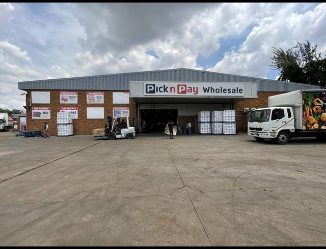 2,995M² WAREHOUSE TO LET IN CITY DEEP
